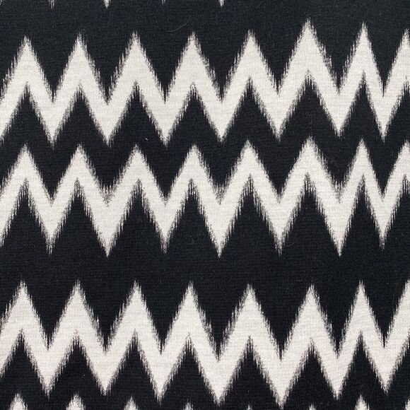 3For$20 H&M  Chevron Black and White Print skirt size Large - Picture 4 of 5